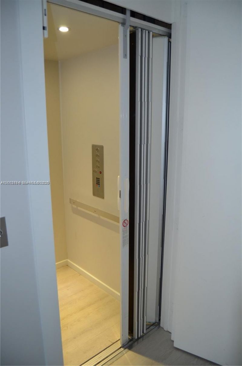 10347 NW 64th, Unit Ln, Doral, FL 33178 Photo