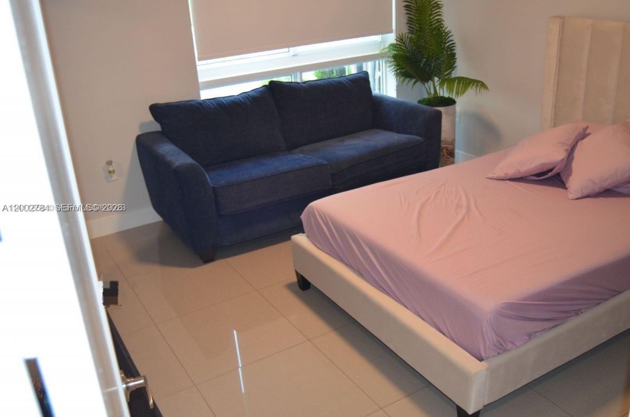 10347 NW 64th, Unit Ln, Doral, FL 33178 Photo