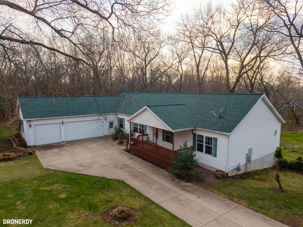 160 Silver Lake Avenue , Michigan City, IN 46360