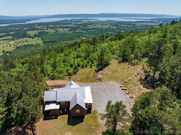 01 SE 1000 Avenue, Tuskahoma, OK 74574