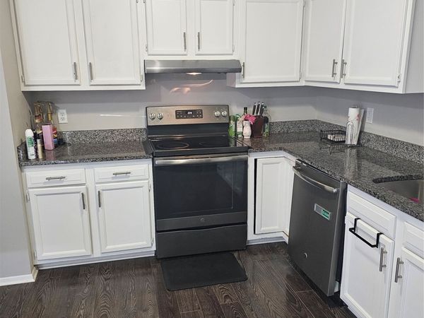 238 Holiday Circle, Unit 46, West Des Moines, IA 50265