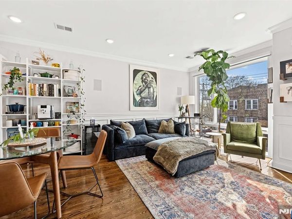 948 Summit Avenue 2, Unit 2, JERSEY CITY, NJ 07307