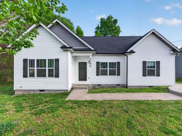 2150 Sunset Dr , White Bluff, TN 37187