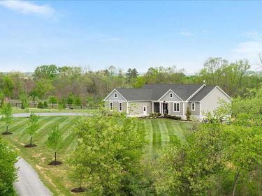 1015 REDBUD, WINCHESTER, VA 22603