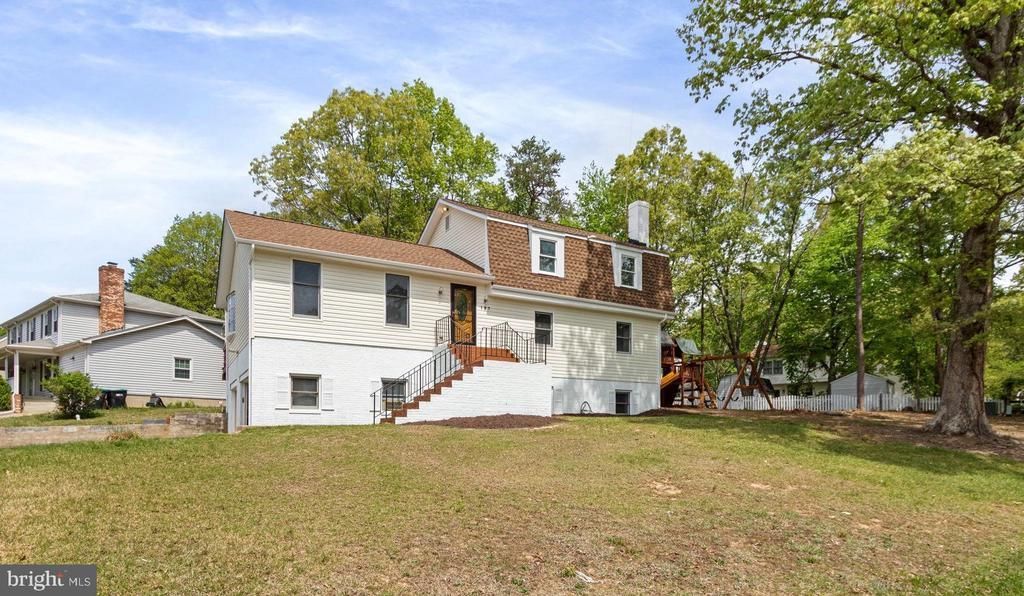 127 Oaklawn Road, Stafford, VA 22554 Main Photo