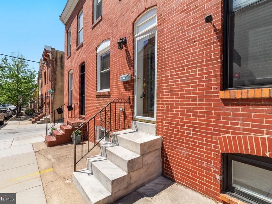 816 S Highland Avenue, Baltimore, MD 21224 Main Photo