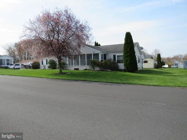 505 GOLDENROD CROSSING W, NEW HOPE, PA 18938