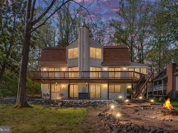 100 PLEASANT GROVE ROAD, LOCUST GROVE, VA 22508