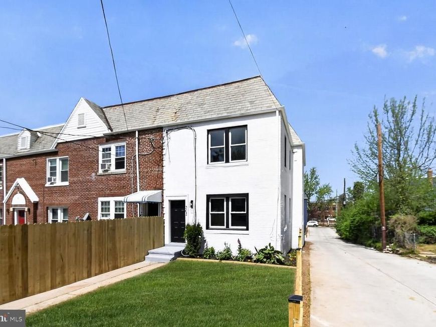 305 Decatur Street Nw, Washington, DC 20011 Main Photo