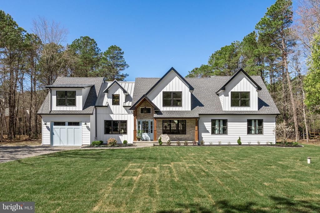 136 W Centennial Drive, Medford, NJ 08055 Main Photo