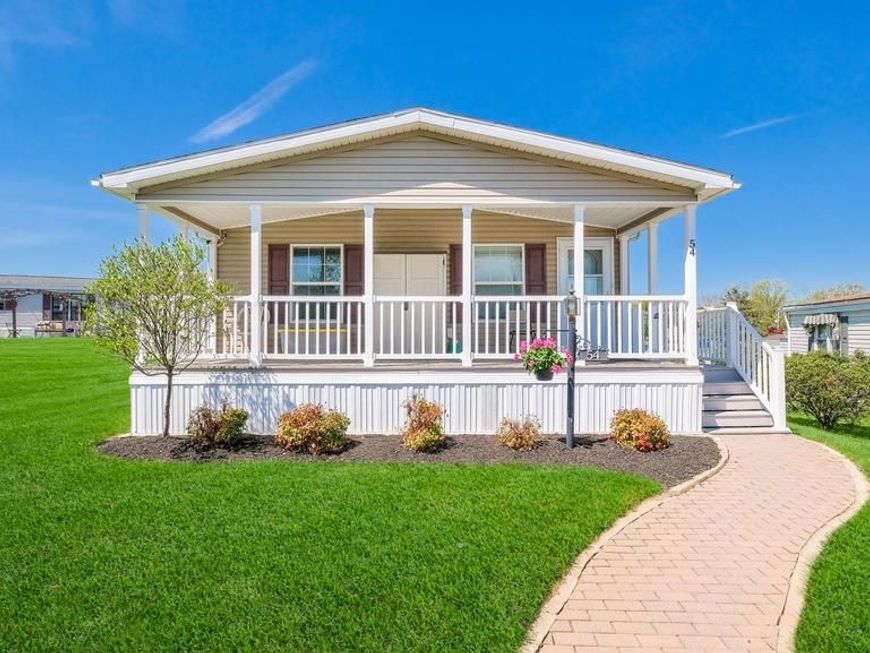 54 Neshaminy Falls Circle, North Wales, PA 19454 Main Photo