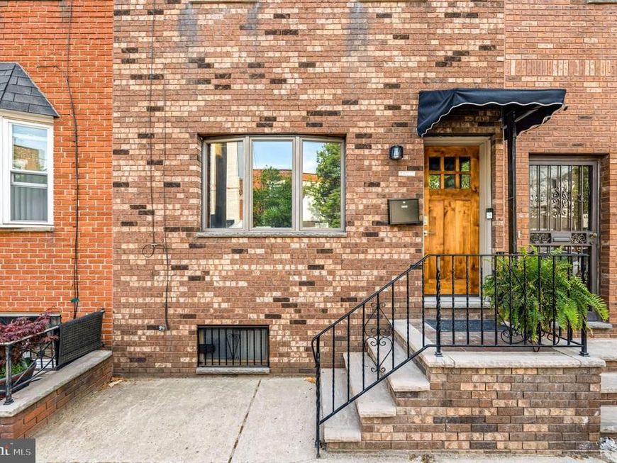 1906 S 12th Street, Philadelphia, PA 19148 Main Photo