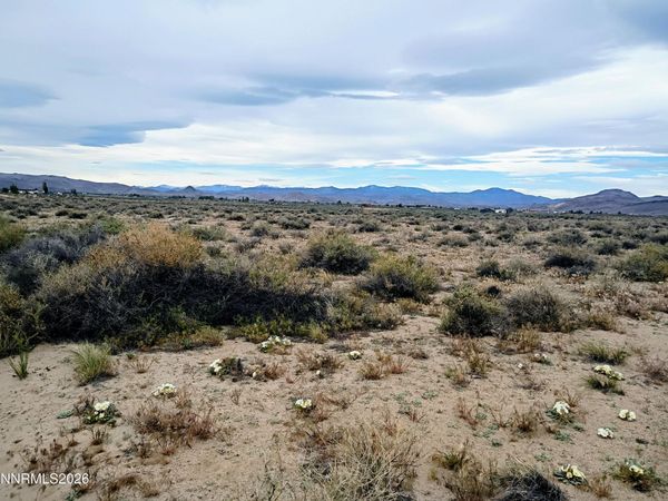 3970 E 6th Street, Unit 16, Silver Springs, NV 89429