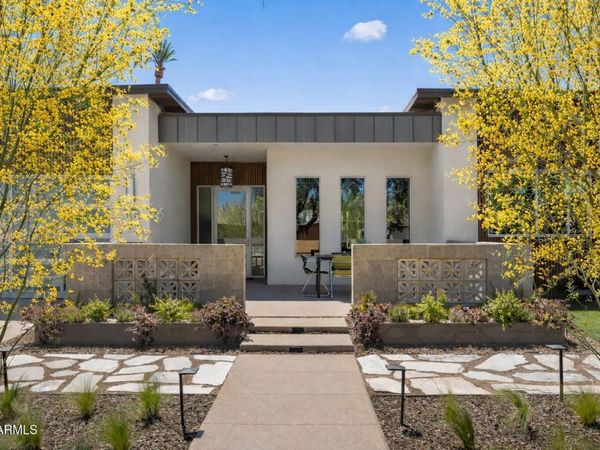 115 E GRISWOLD Road, Phoenix, AZ 85020