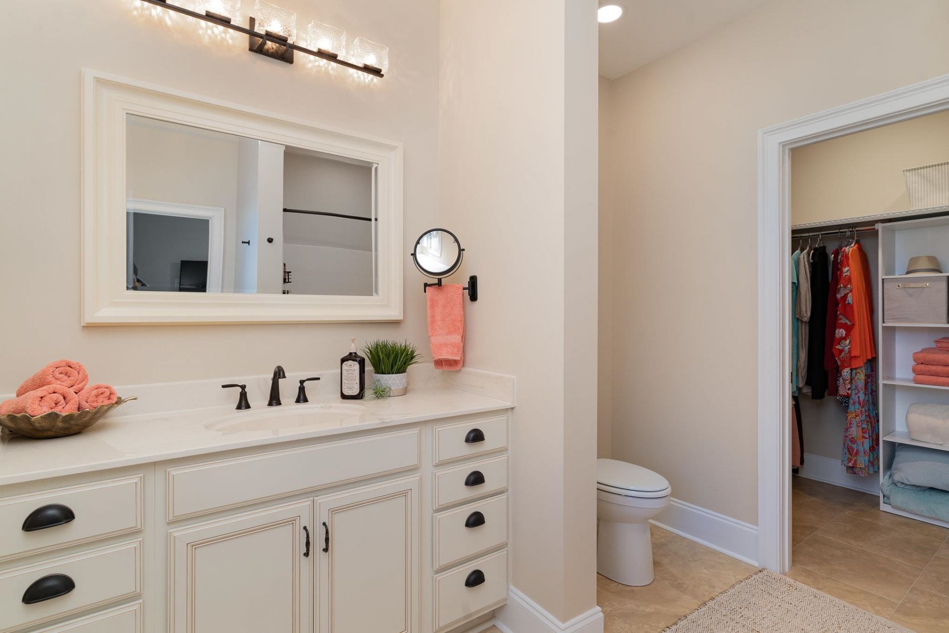 752 Crystal Water Way  Photo 22