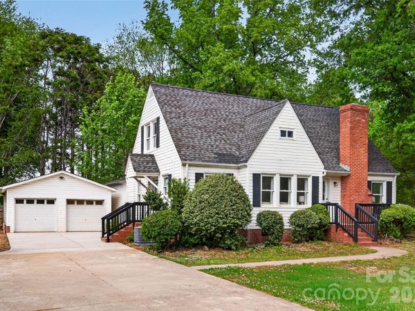 116 Middleton Avenue , Matthews, NC 28104