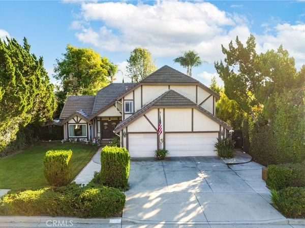 176 E Blue Mountain, Claremont, CA 91711