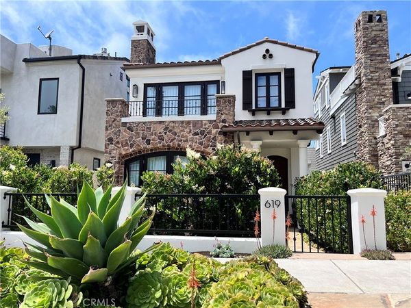 619 Poppy Avenue, Corona Del Mar, CA 92625