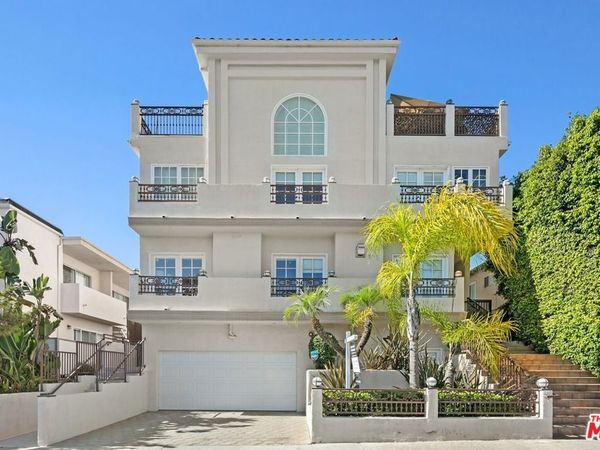 11723 Mayfield Avenue, Unit 5, Los Angeles, CA 90049