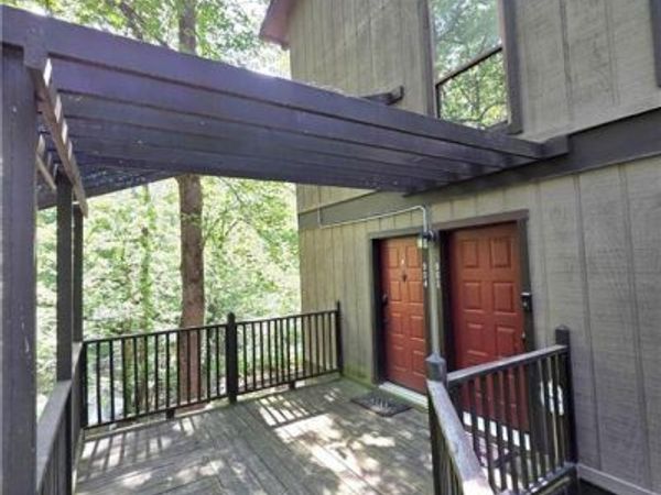 903 River Run Drive, Atlanta, GA 30350