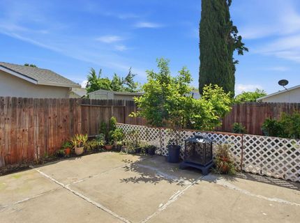 4170 Armadale Way, Sacramento, CA 95823 Photo