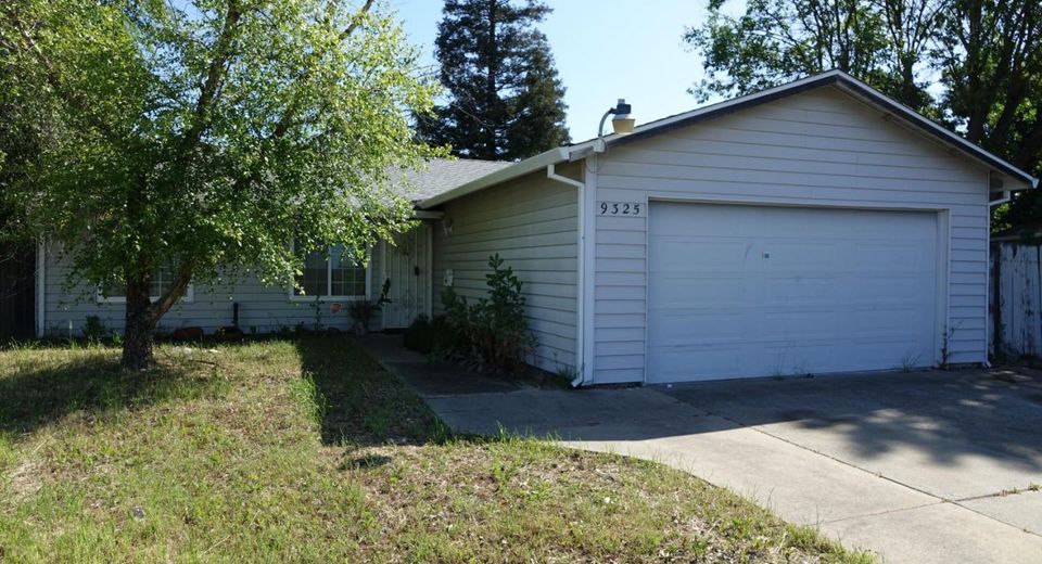 9325 Henley Way, Sacramento, CA 95826 Photo