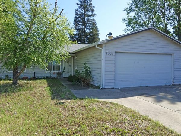 9325 Henley Way, Sacramento, CA 95826