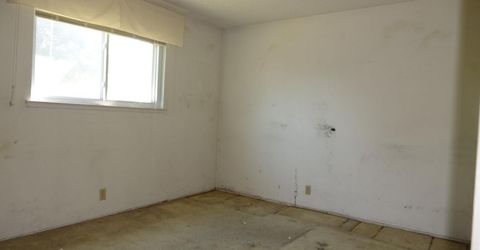 9325 Henley Way, Sacramento, CA 95826 Photo