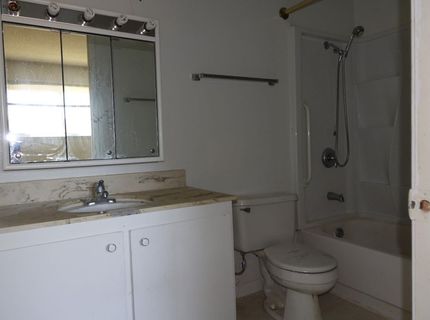 9325 Henley Way, Sacramento, CA 95826 Photo