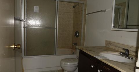 9325 Henley Way, Sacramento, CA 95826 Photo