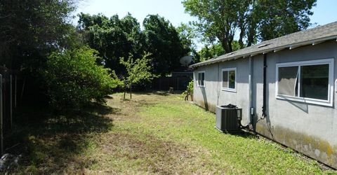 9325 Henley Way, Sacramento, CA 95826 Photo