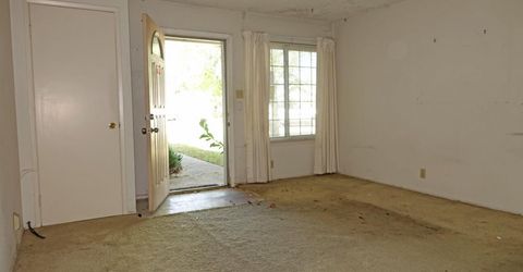 9325 Henley Way, Sacramento, CA 95826 Photo