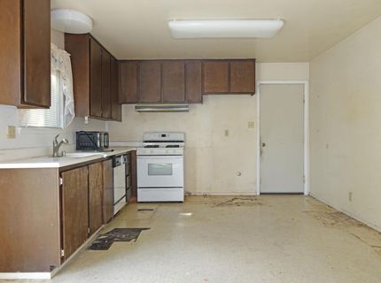 9325 Henley Way, Sacramento, CA 95826 Photo