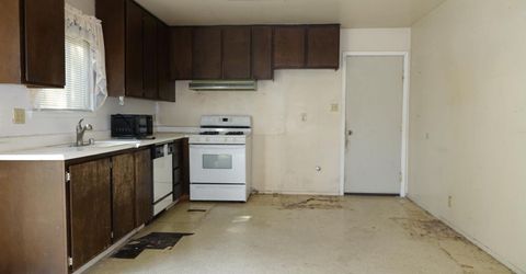 9325 Henley Way, Sacramento, CA 95826 Photo