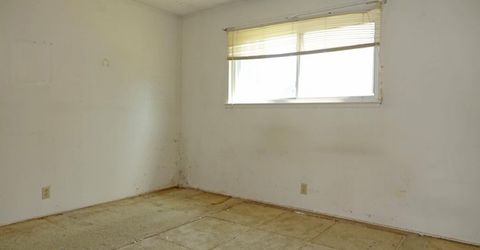 9325 Henley Way, Sacramento, CA 95826 Photo