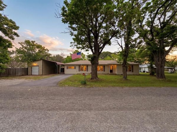 604 E Side Drive, Quitman, TX 75783