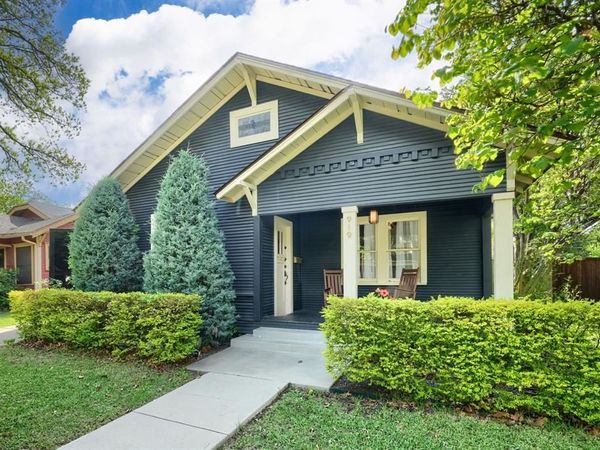 919 N Clinton Avenue, Dallas, TX 75208
