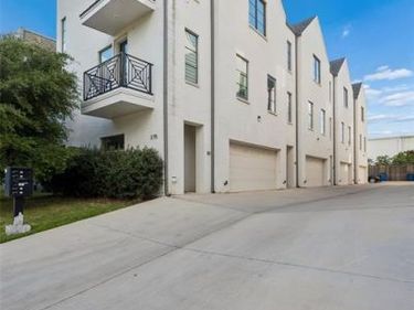 2715 Kimsey Drive, Unit 102, Dallas, TX 75235