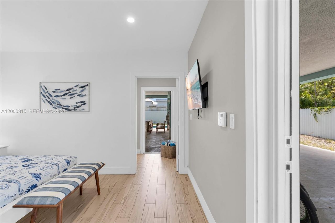 949 Plantation Road , Key Largo, FL 33037 Photo