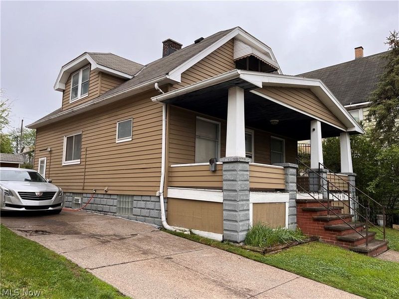 4115 E 56th Street, Cleveland, OH 44105 Photo 2