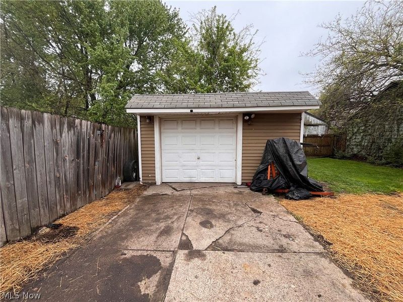 4115 E 56th Street, Cleveland, OH 44105 Photo 5