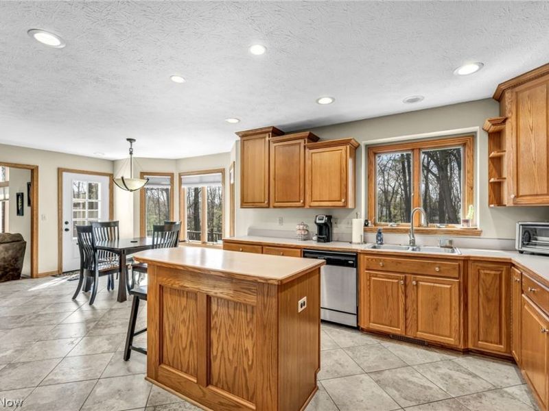 760 Jeanette Street, Brunswick, OH 44212 Photo 17