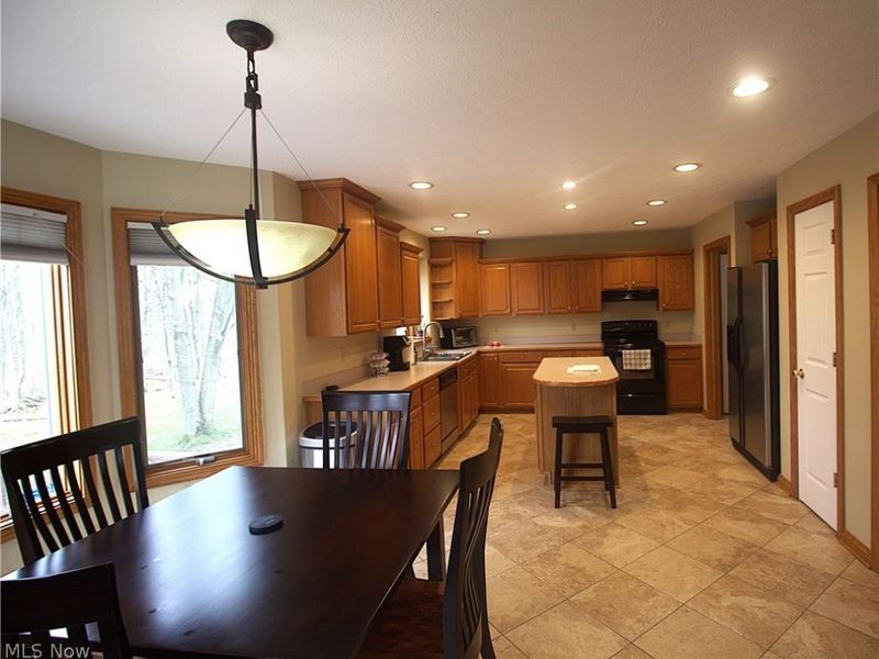 760 Jeanette Street, Brunswick, OH 44212 Photo 7