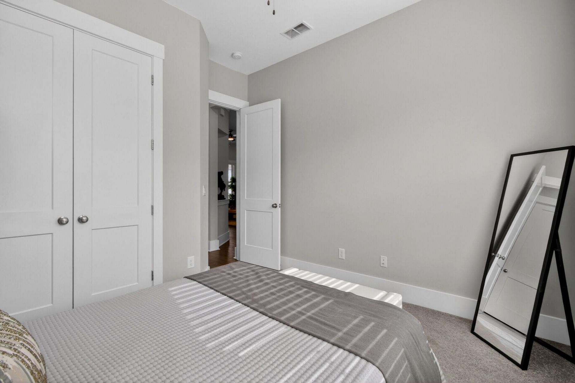 3542 Crosstrees Lane Photo 22