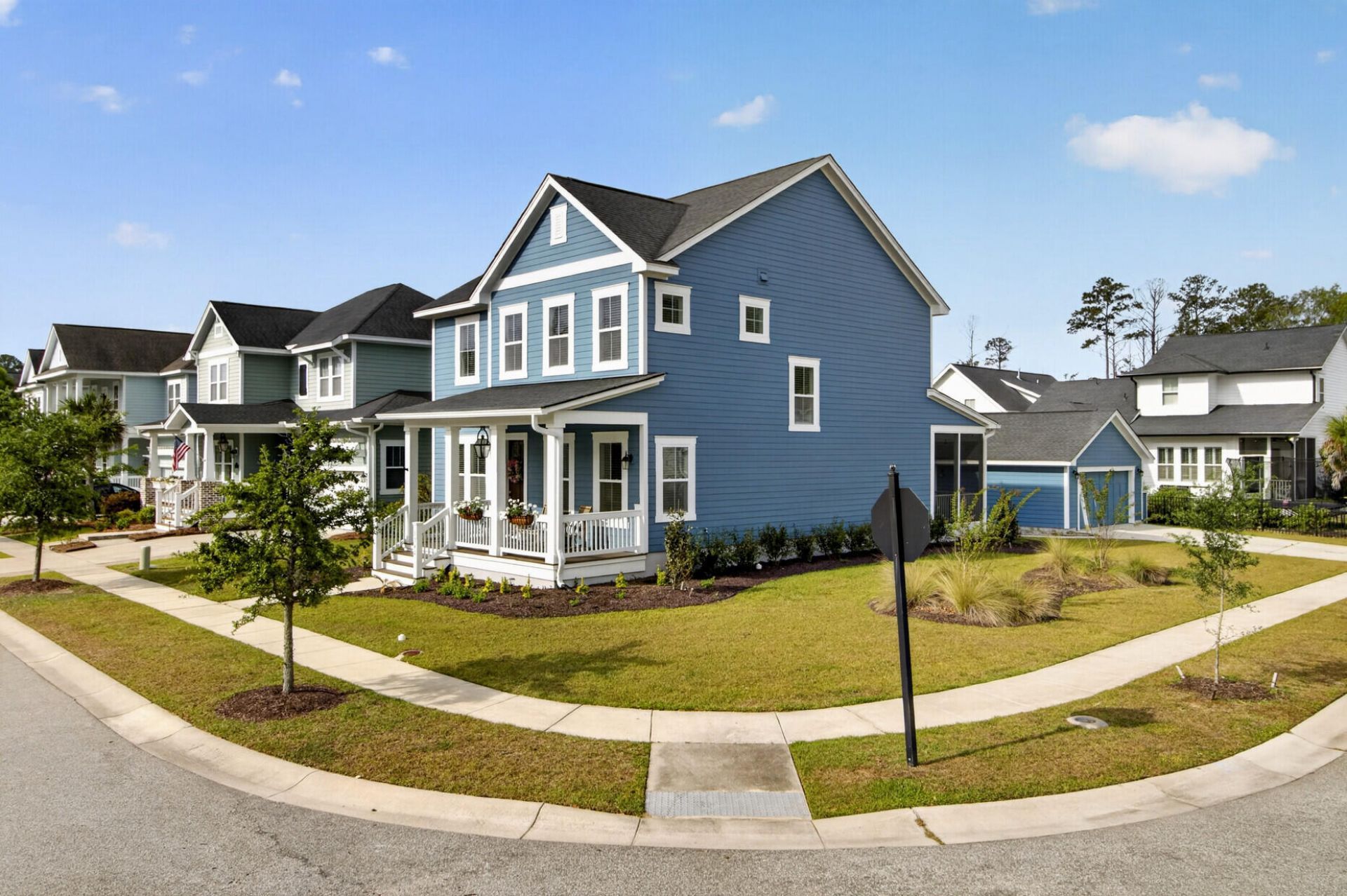 3542 Crosstrees Lane Photo 4