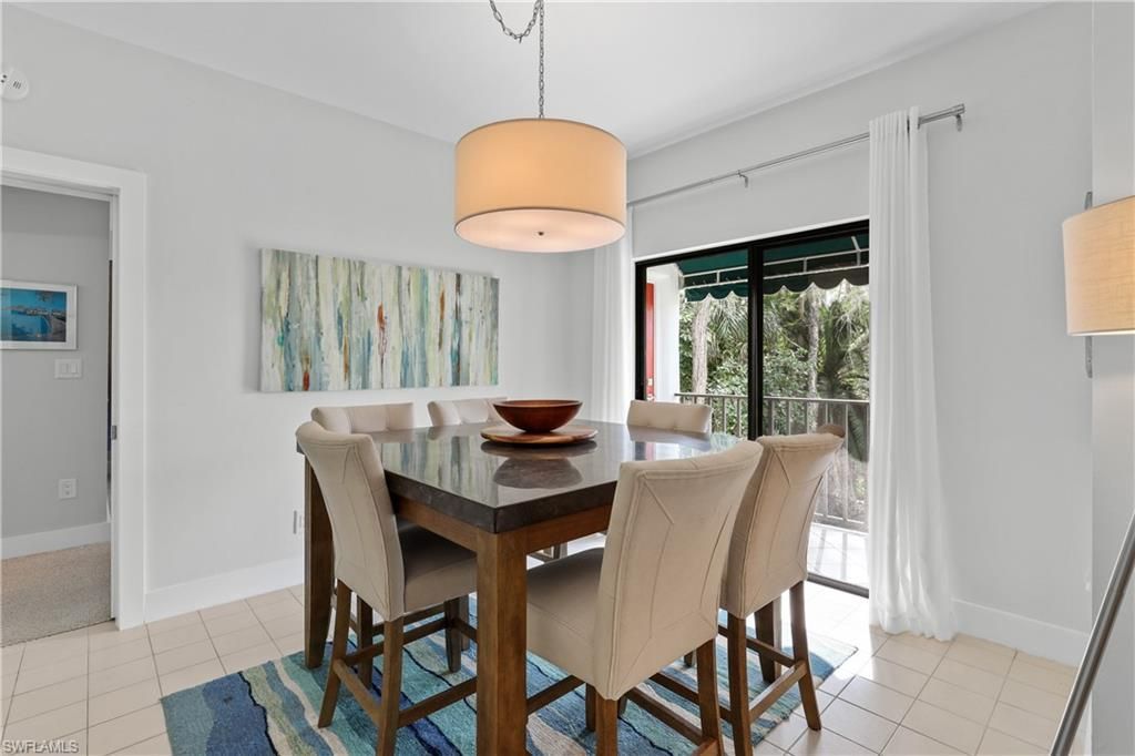 3308 Europa Dr, Unit 30, Naples, FL 34105 Photo