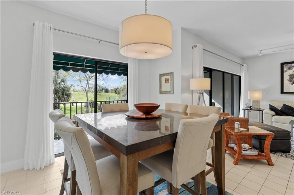 3308 Europa Dr, Unit 30, Naples, FL 34105 Photo