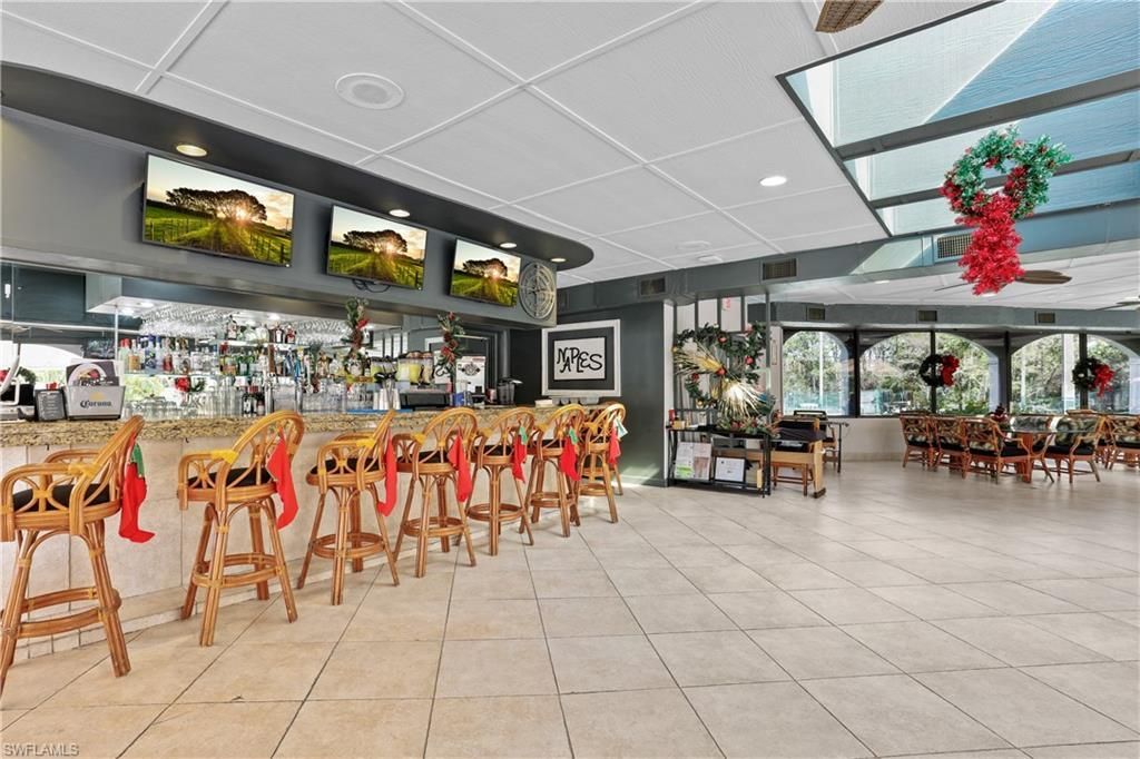 3308 Europa Dr, Unit 30, Naples, FL 34105 Photo