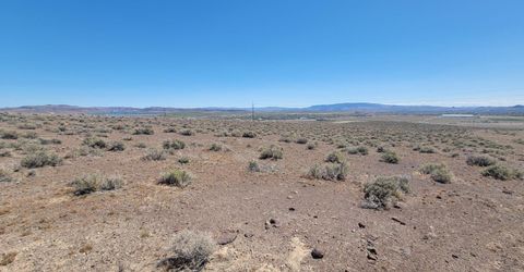 1650 Sky View Drive, Silver Springs, NV 89429 Photo