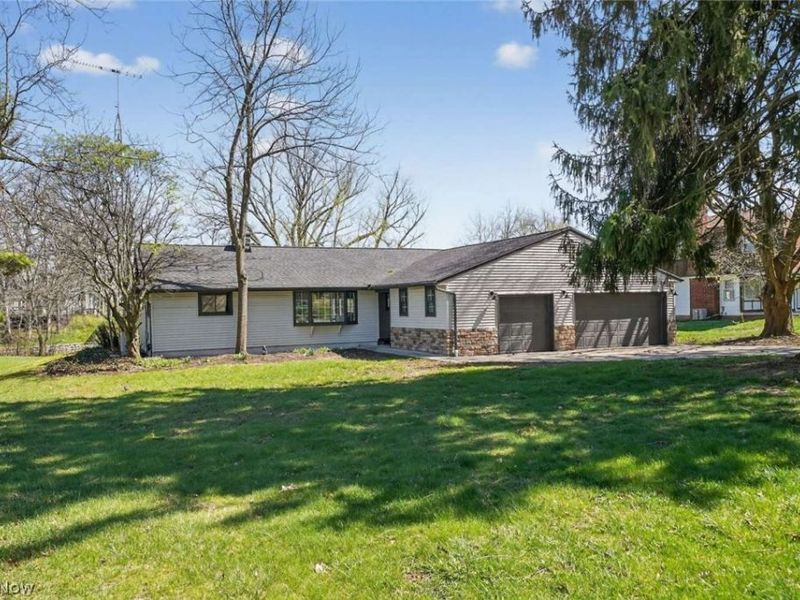 5550 West Blvd NW, Canton, OH 44718 Photo 1